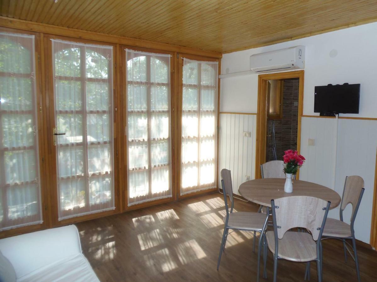 Hovirag Apartman 2 Hajdúszoboszló Екстериор снимка